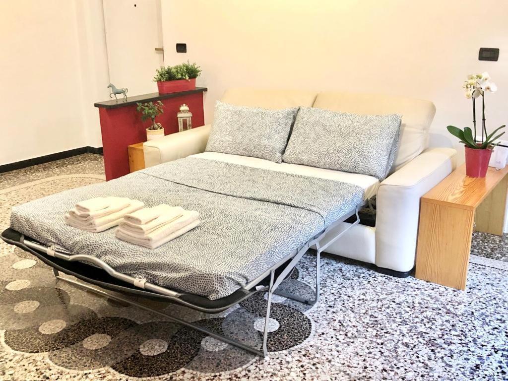 Апартаменты Principe Station & Castelletto-Flatx4-Optional Parking Генуя Экстерьер фото